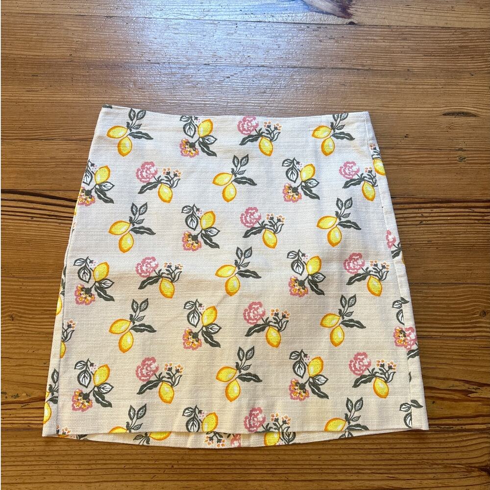LOFT beige‎ lemon floral zipper back cotton mini skirt SIZE 10